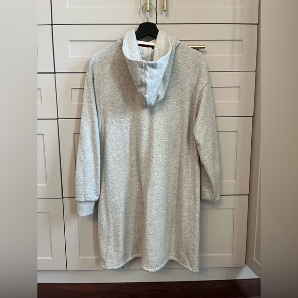 Sweater dress - Picture 2 of 4